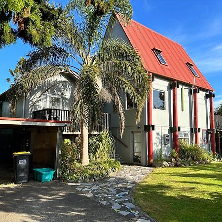 Cooks Beach Holiday Home Exterior foto
